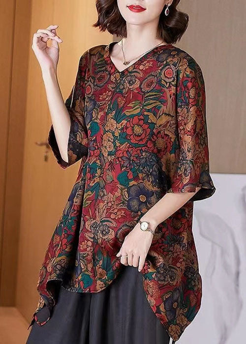 Sophisticated Blouse with a Clean Classic Look
