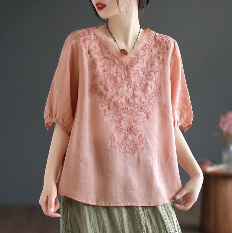 Well Tailored T-Shirt with a Graceful Silhouette