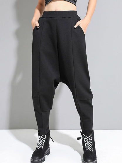 Effortlessly Elegant Pants with a Timeless Design
