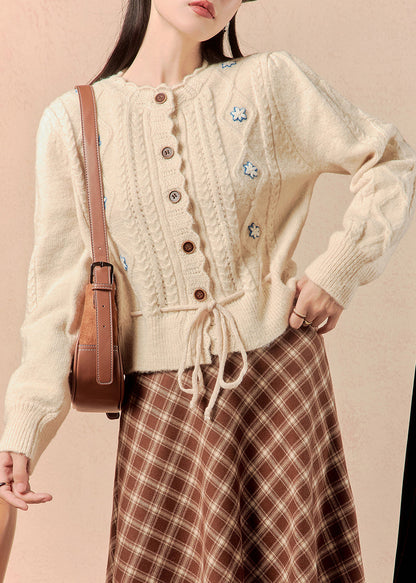 Elegantly Styled Sweater for Everyday Wear