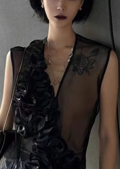 Beautifully Finished Top in a Timeless Design