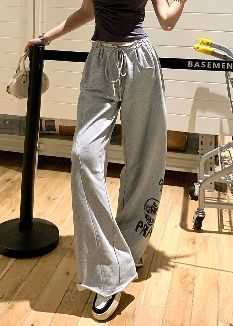 Classic Vintage Pants with a Flattering Fit