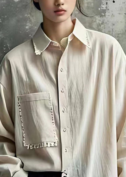 Classic Vintage Shirt with a Flattering Fit