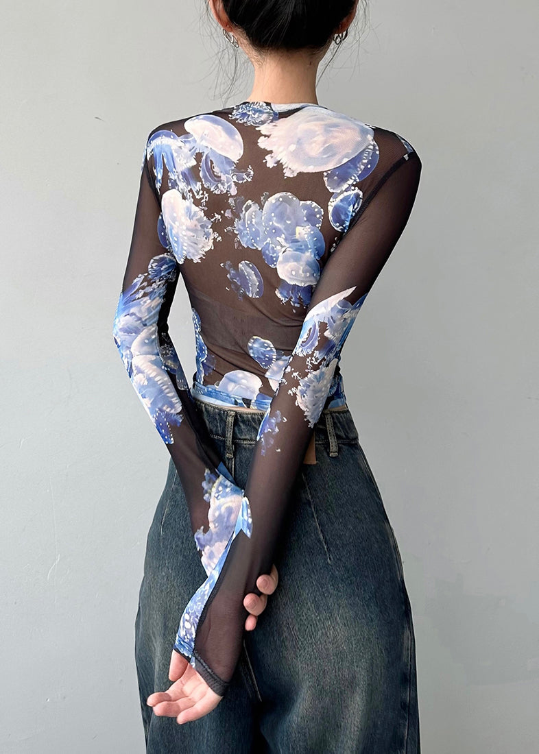 Effortlessly Elegant Shirt with a Timeless Design