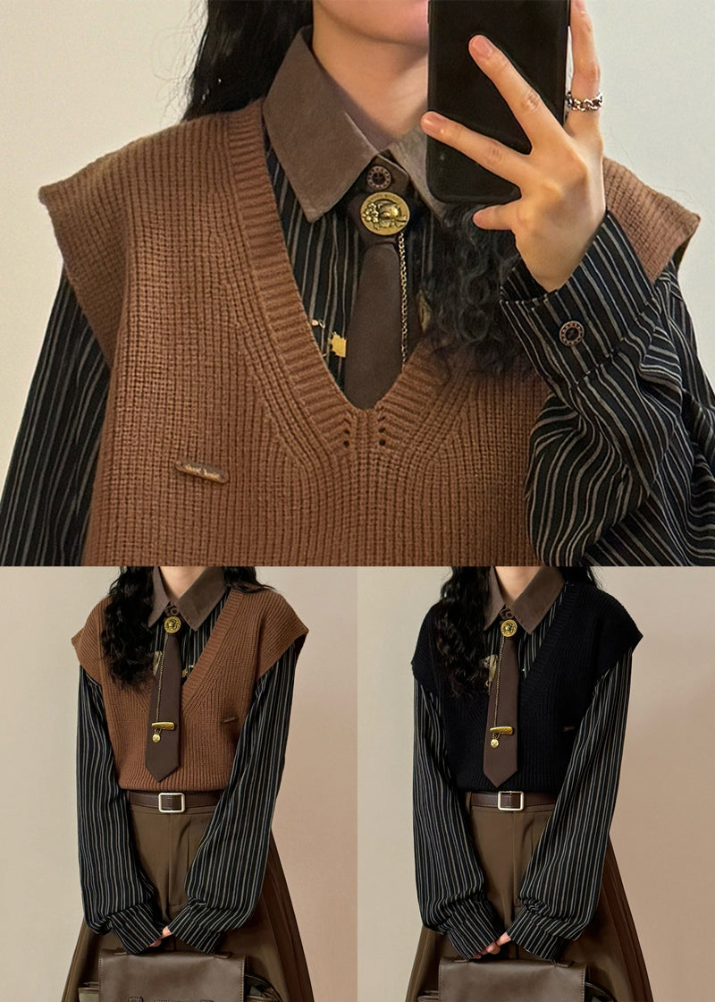 Effortlessly Elegant Garment with a Timeless Design
