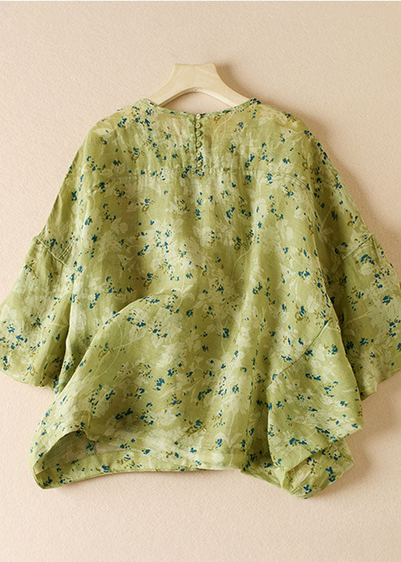 Effortlessly Elegant Blouse with a Timeless Design