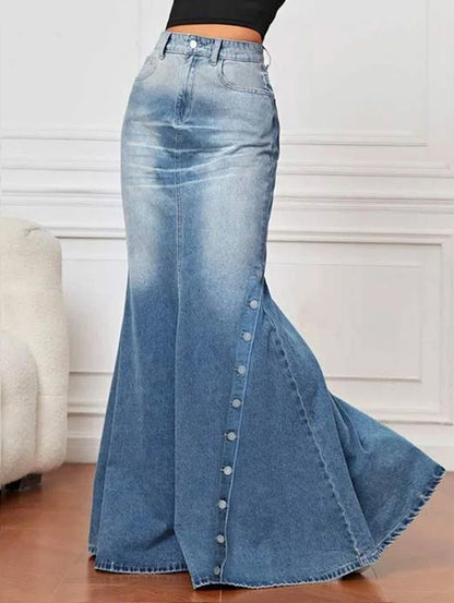 Gracefully Styled Garment for Any Occasion