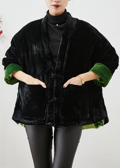 Classic Vintage & Enduringly Stylish Coat