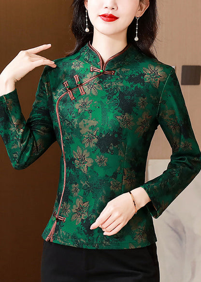 A Vintage Style Shirt with Delicate Timeless Details