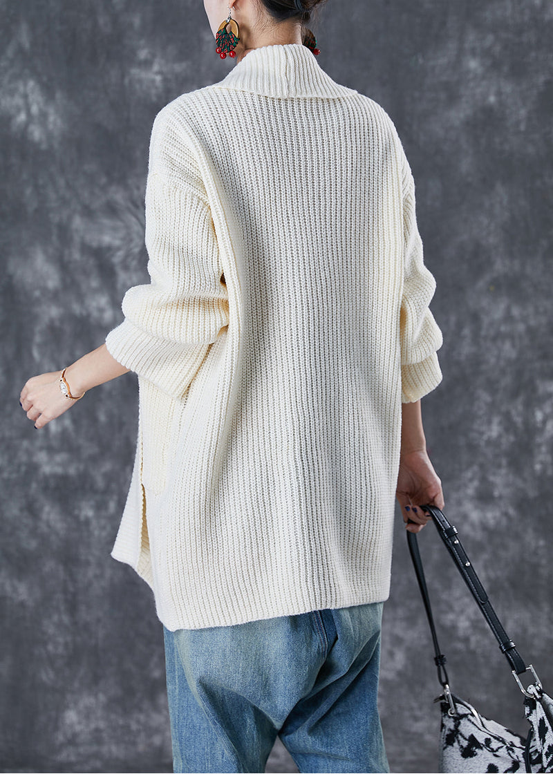 Sophisticated Cardigan with a Clean Classic Look