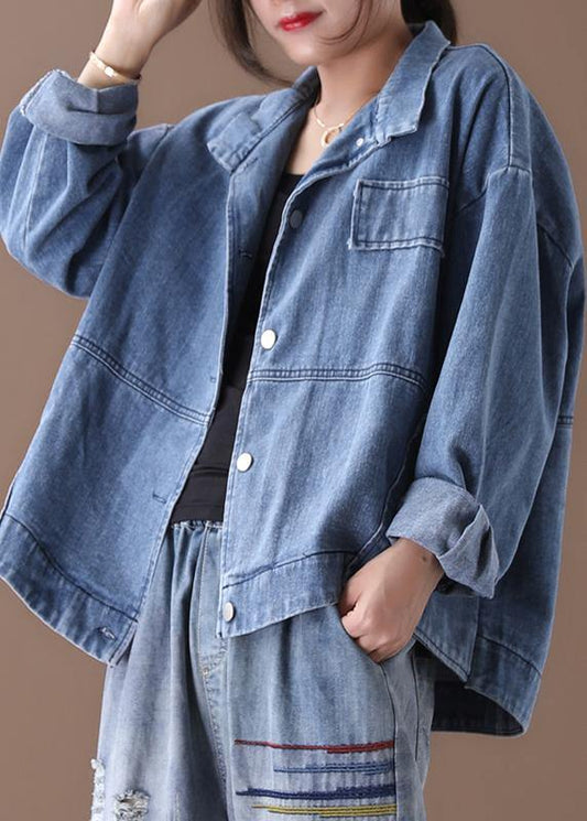 Sophisticated Coat with a Clean Classic Look
