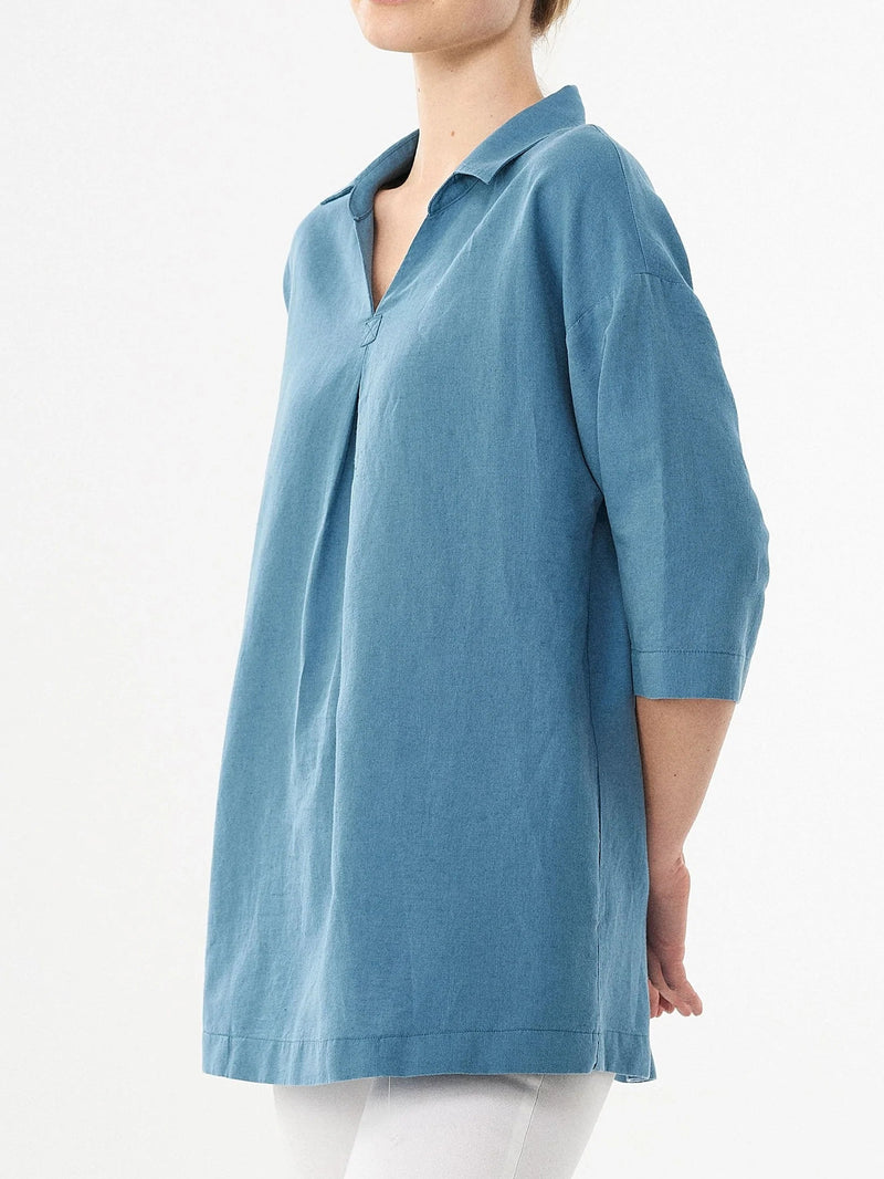 Classic Vintage Top with a Flattering Fit