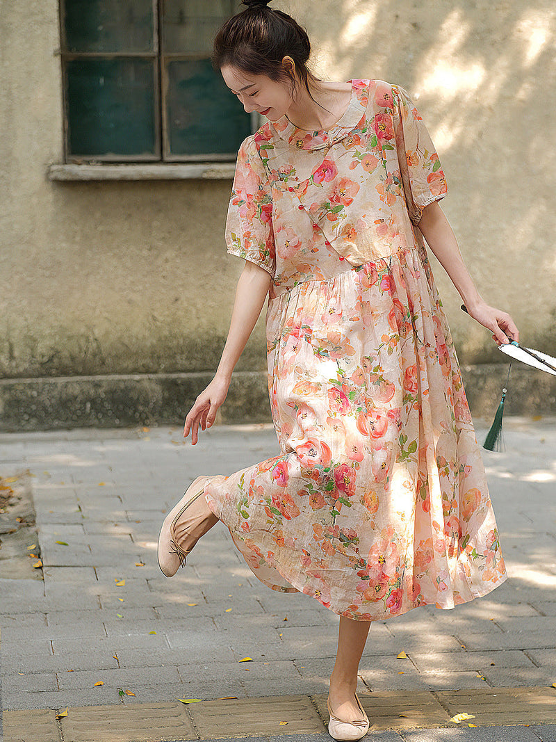 Beautifully Finished Dress in a Timeless Design