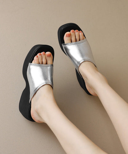Graceful Orthopedic Sandals for Modern Look