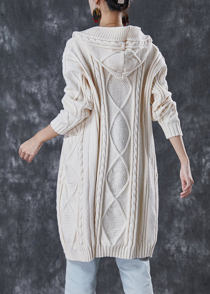 Elegantly Styled Coat for Everyday Wear