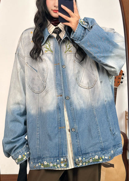 Classic Vintage & Enduringly Stylish Coat