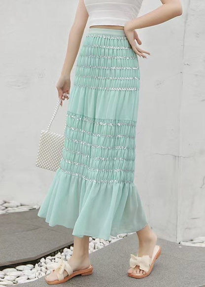 Well Tailored Garment with a Graceful Silhouette