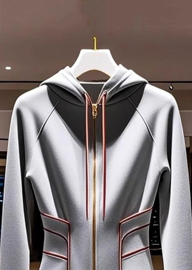 Gracefully Styled Coat for Any Occasion