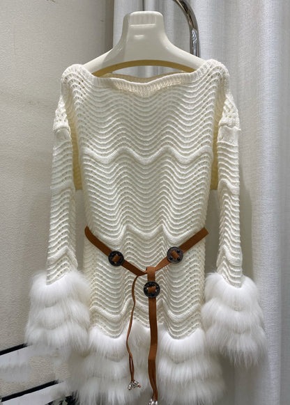 Classic Vintage Sweater with a Flattering Fit