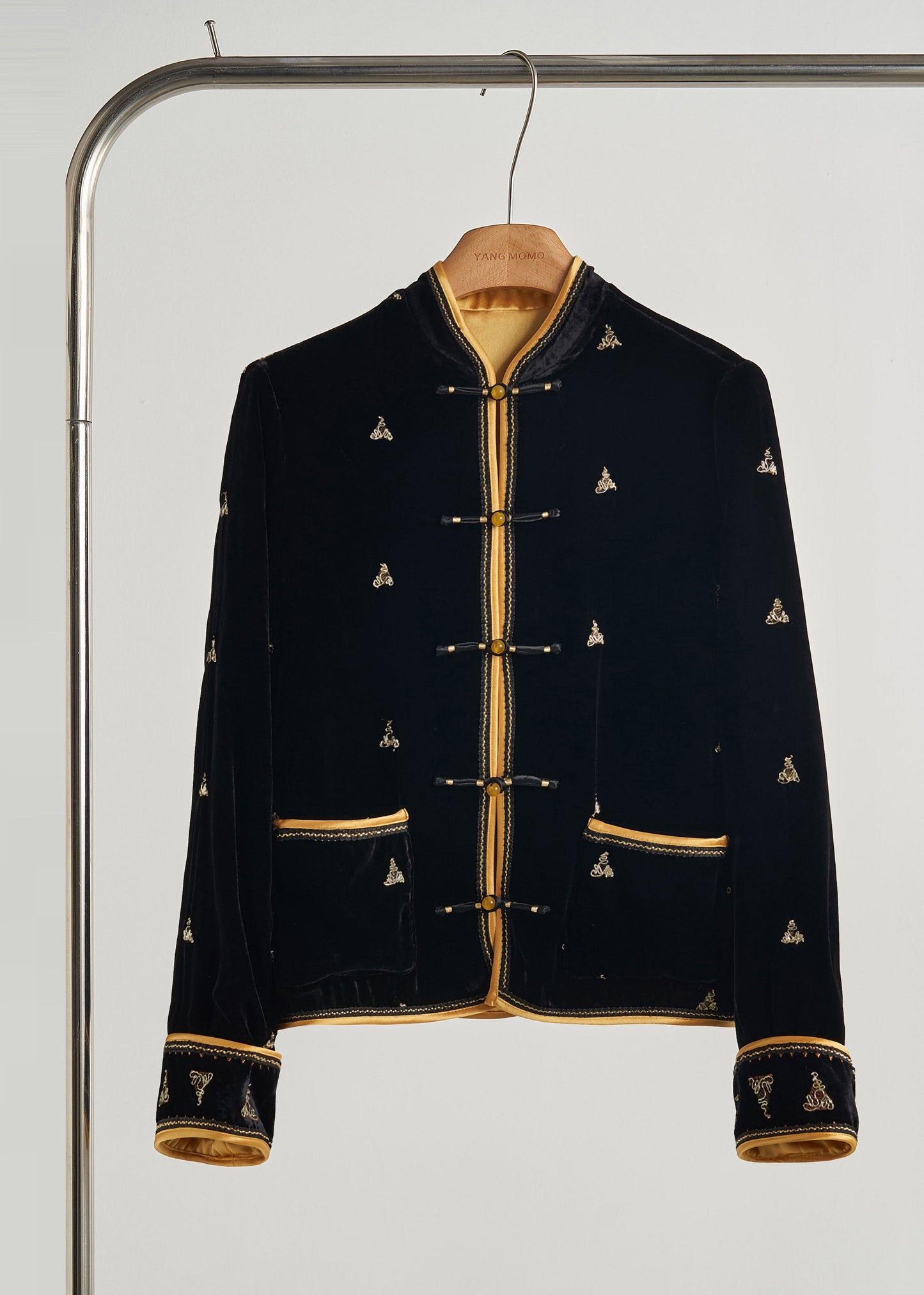 Beautifully Crafted Coat in a Classic Style