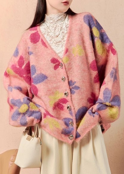 Beautifully Finished Cardigan in a Timeless Design