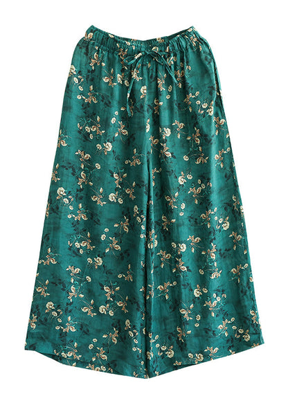 A Vintage Style Pants with Delicate Timeless Details