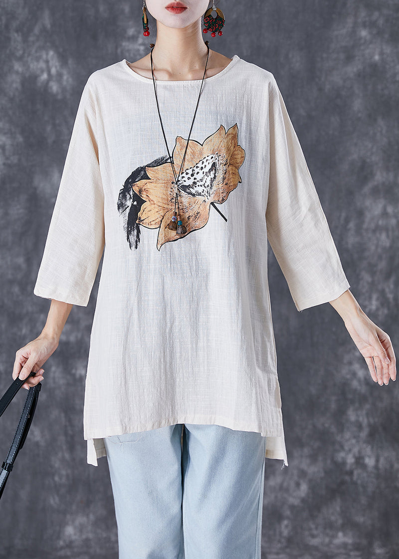Well Tailored Top with a Graceful Silhouette