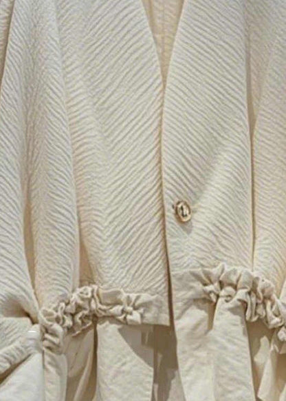 Elegantly Styled Coat for Everyday Wear
