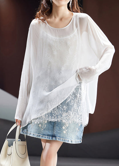 Well Tailored Top with a Graceful Silhouette