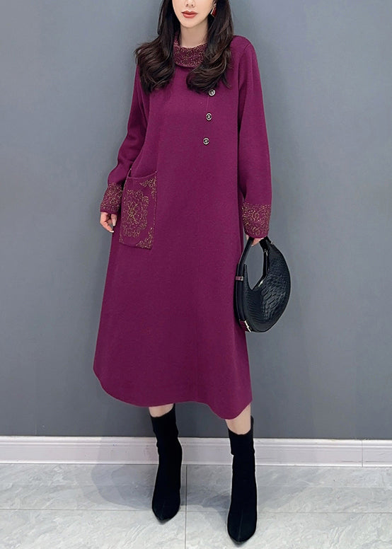 Beautifully Finished Dress in a Timeless Design