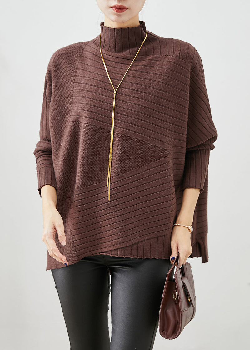 Well Tailored Sweater with a Graceful Silhouette