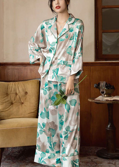 Vintage Style Garment with a Modern Fit