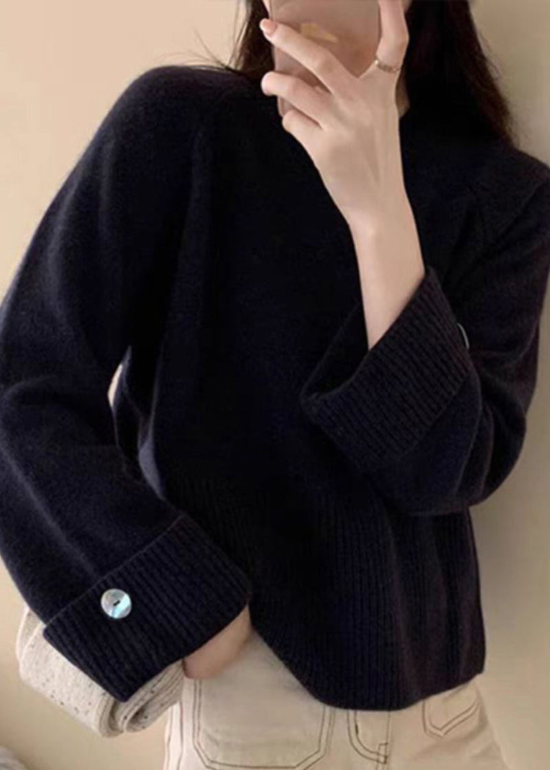 Polished Sweater with an Effortless Classic Look