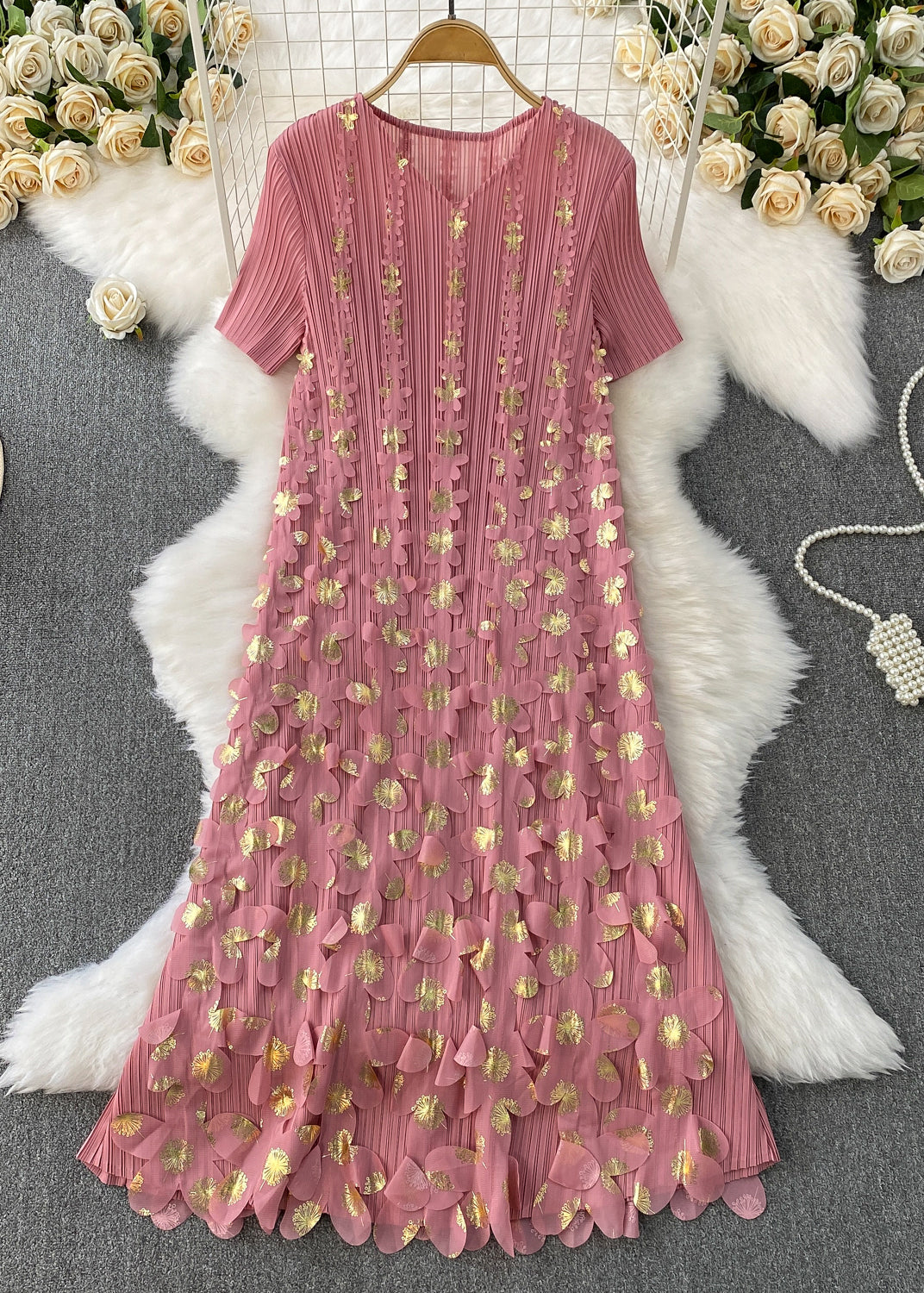 Beautifully Crafted Dress in a Classic Style