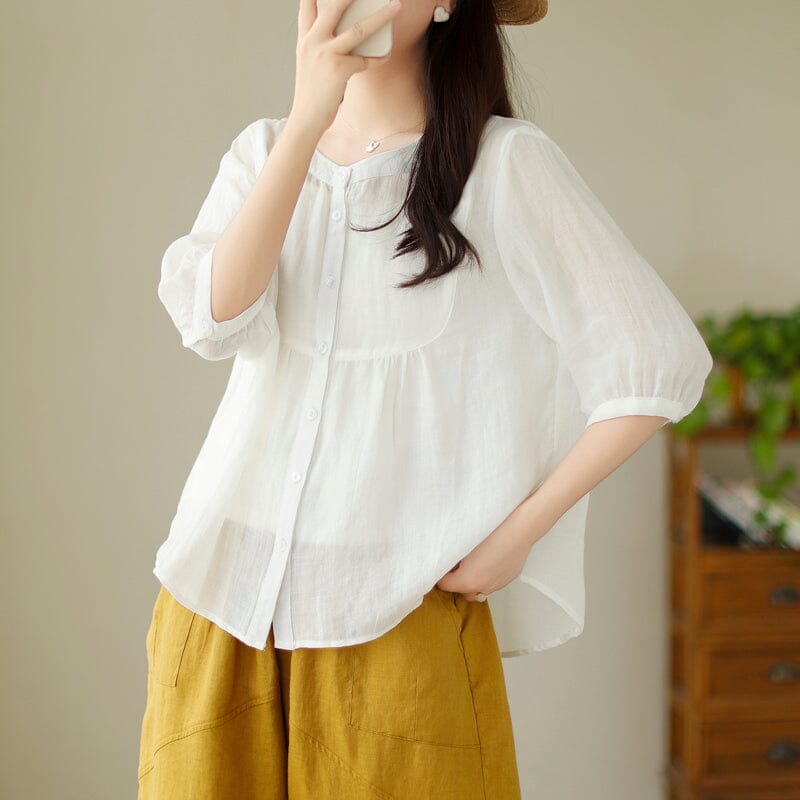 Beautifully Crafted Blouse in a Classic Style