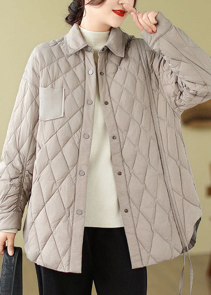 Well Tailored Jacket with a Graceful Silhouette