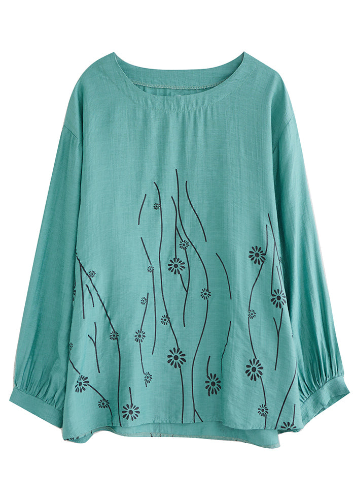 Effortlessly Elegant Top with a Timeless Design
