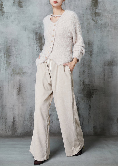 Sophisticated Sweater with a Clean Classic Look
