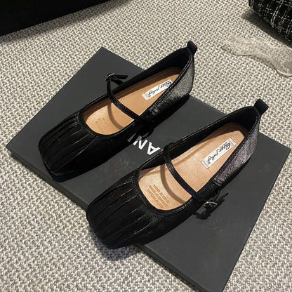 Comfortable Orthopedic Flats for Daily Wear