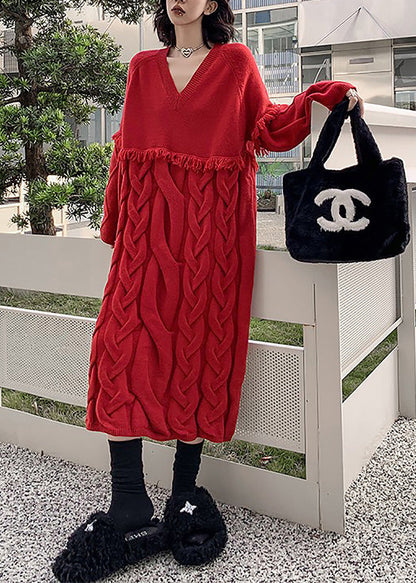 Classic Vintage Sweater with a Flattering Fit
