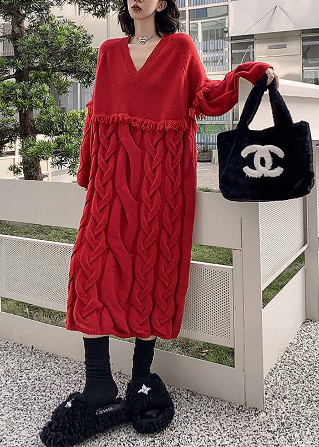 Classic Vintage Sweater with a Flattering Fit