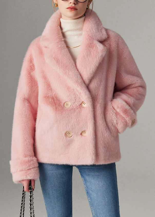 Effortlessly Elegant Coat with a Timeless Design