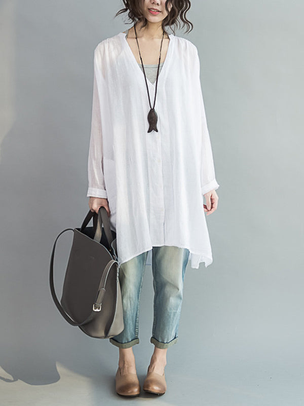 Classic Vintage Blouse with a Flattering Fit