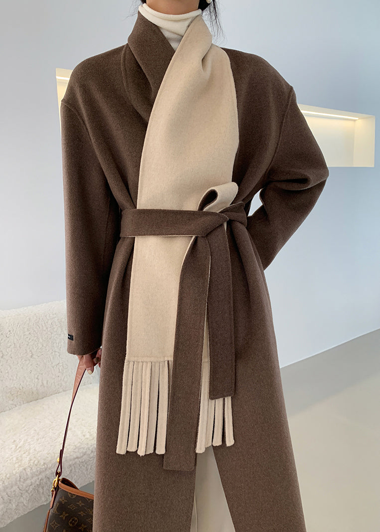 Well Tailored Coat with a Graceful Silhouette