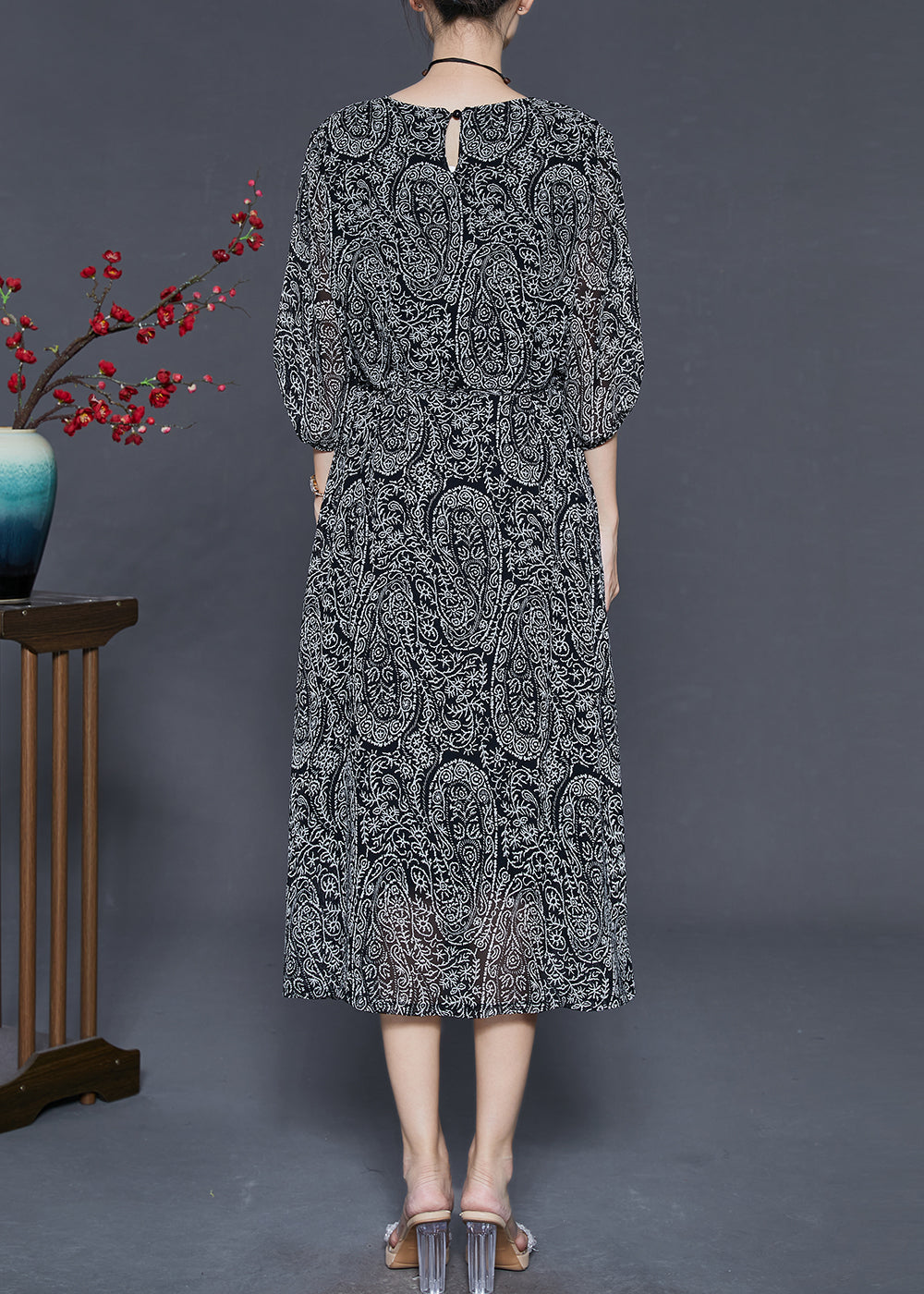 Polished Dress with an Effortless Classic Look