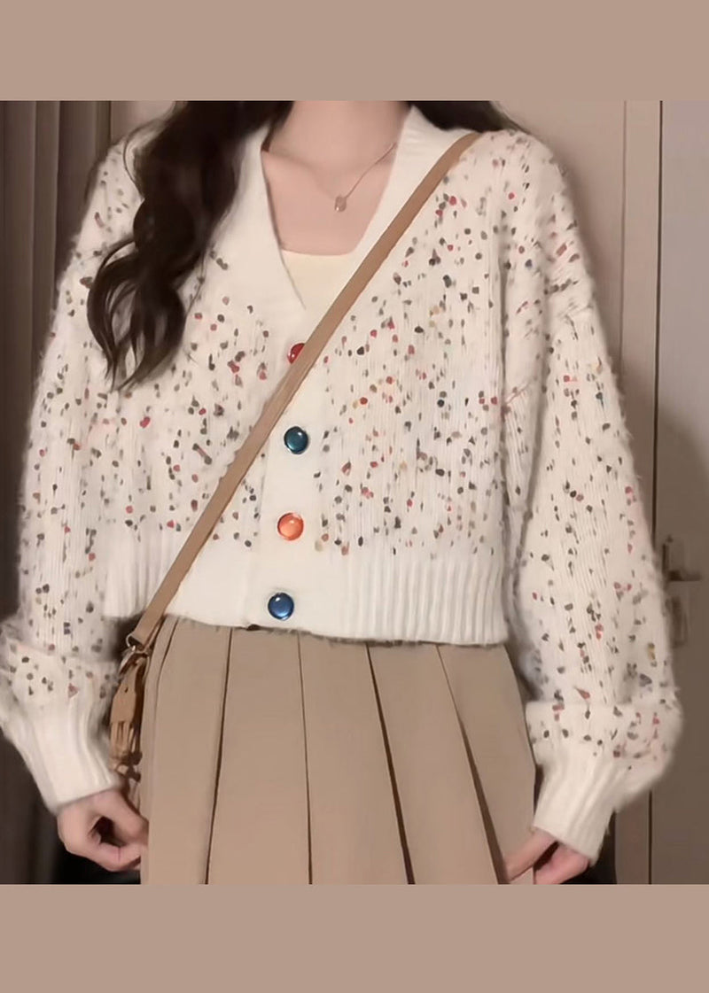 Gracefully Styled Cardigan for Any Occasion