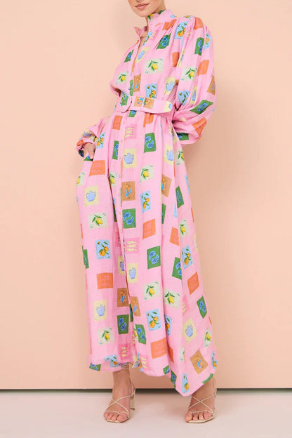 Effortlessly Elegant Dress with a Timeless Design