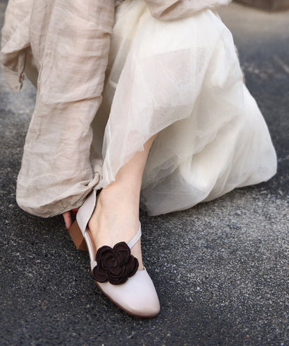 Graceful Orthopedic Sandals for Modern Look