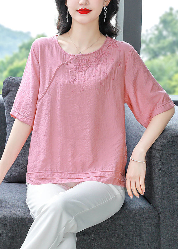Elegantly Styled Blouse for Everyday Wear