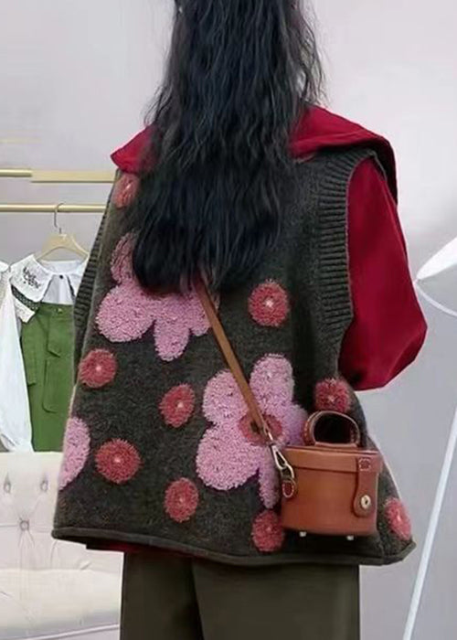 Classic Vintage Coat with a Flattering Fit